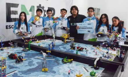 Jóvenes de Nuevo León van a mundial de Robótica