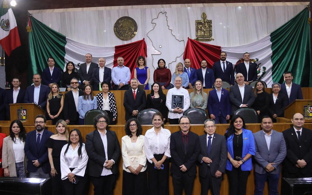 Reconocen a Sinfónica de la UANL