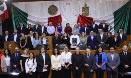 Reconocen a Sinfónica de la UANL